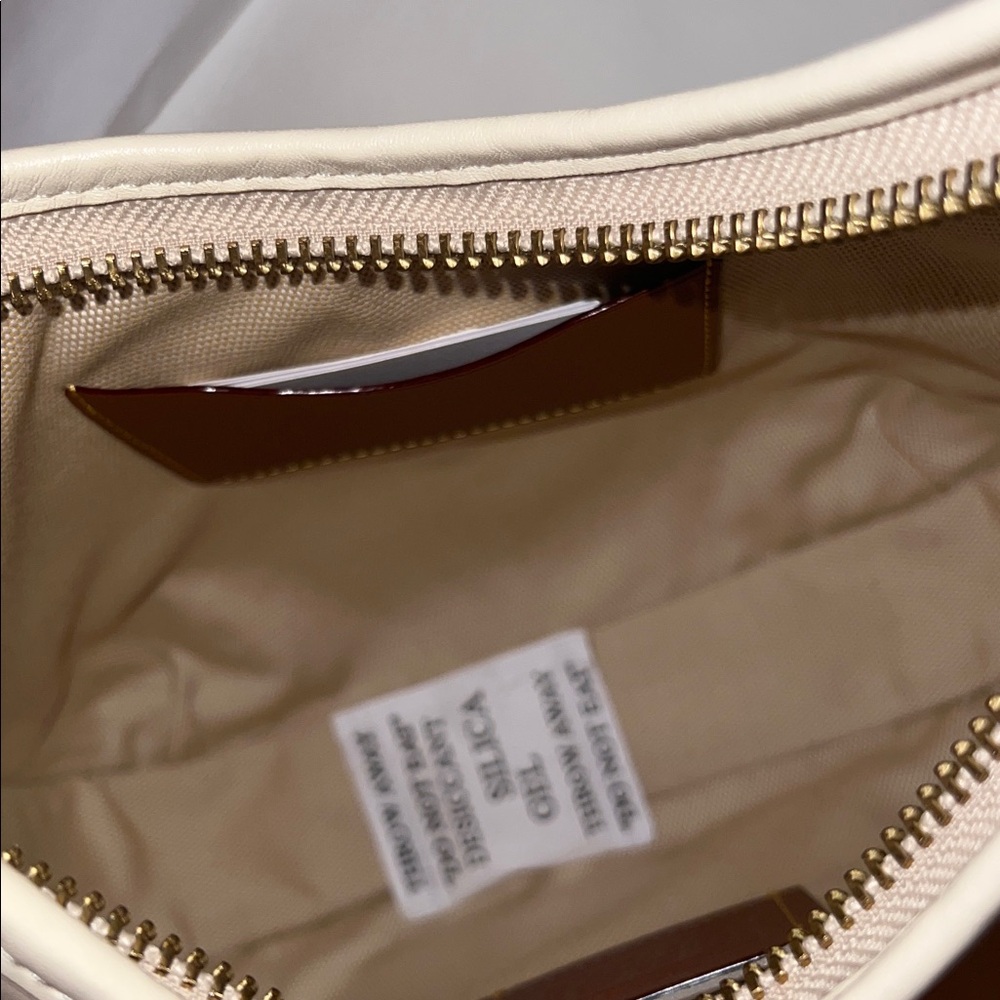 COACH Ergo C2265 - Picture 7 of 13